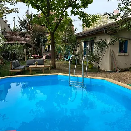 Le Clos Du Moulin Dijon,sa Piscine, Son Jardin, Au Calme, La Campagne A La * Dijon