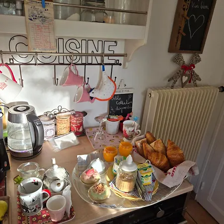 Le Clos Du Moulin , Charme Et Calme Proche Centre Historique, La Campagne A La לינה וארוחת בוקר 3*