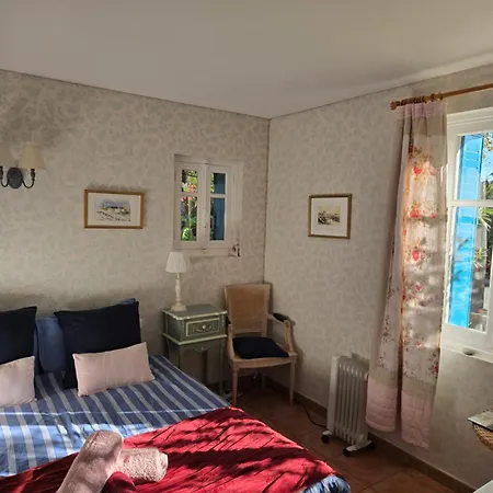 Nocleg ze śniadaniem Le Clos Du Moulin , Charme Et Calme Proche Centre Historique, La Campagne A La Dijon