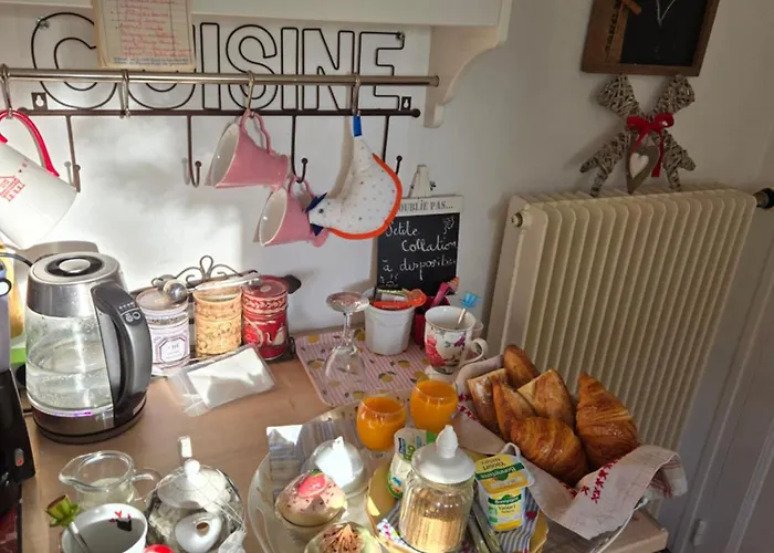 Le Clos Du Moulin , Charme Et Calme Proche Centre Historique, La Campagne A La לינה וארוחת בוקר 3*