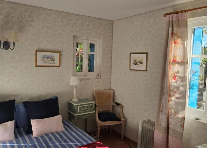 לינה וארוחת בוקר Le Clos Du Moulin , Charme Et Calme Proche Centre Historique, La Campagne A La דיז'ון